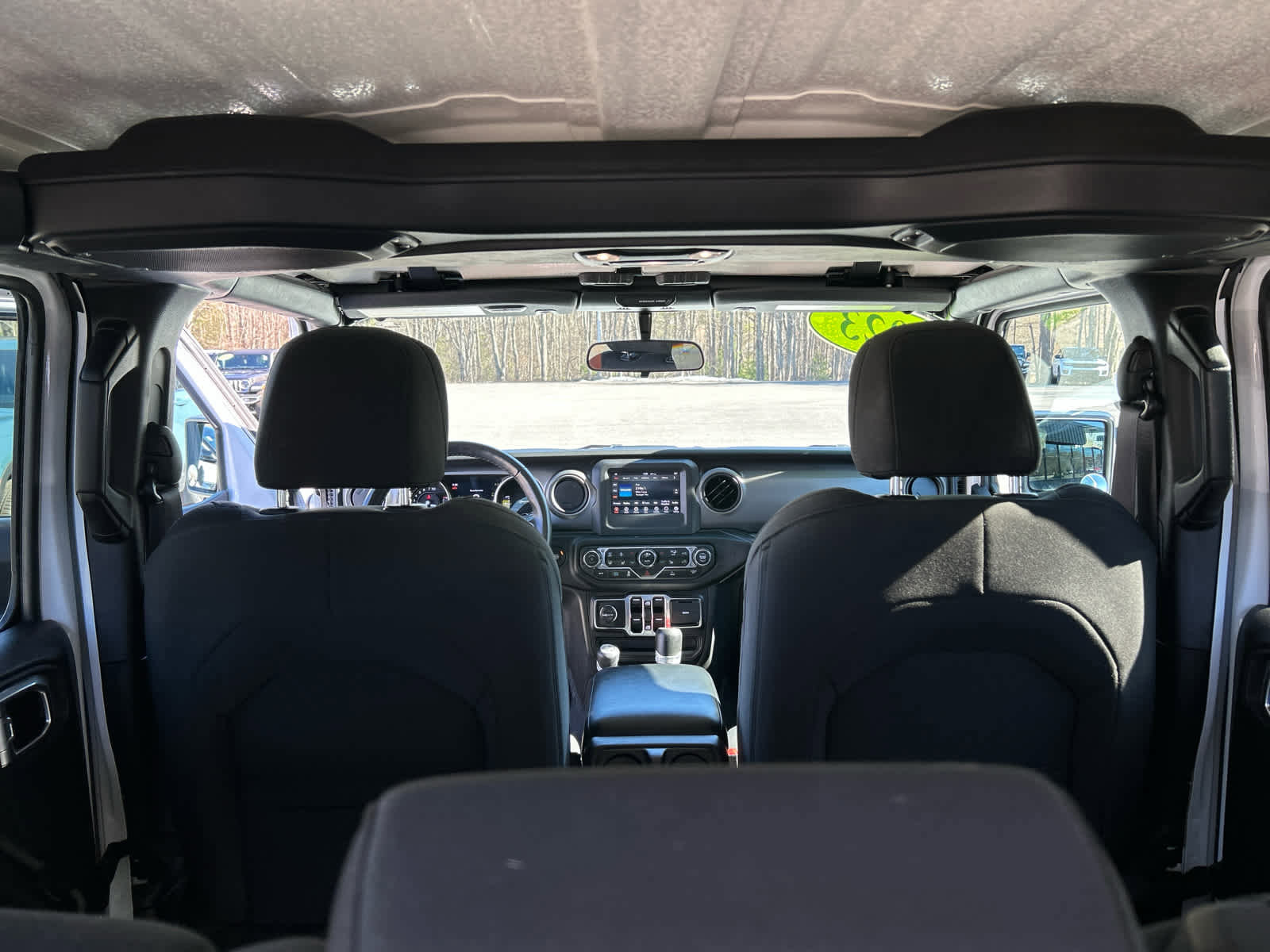 Used 2023 Jeep Wrangler Unlimited w/ Cold Weather Group image 35