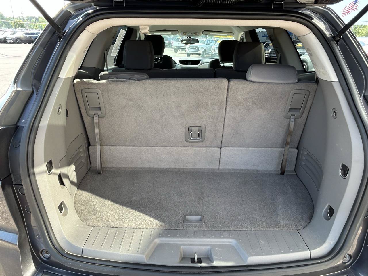 Used 2013 Chevrolet Traverse LS FWD image 18