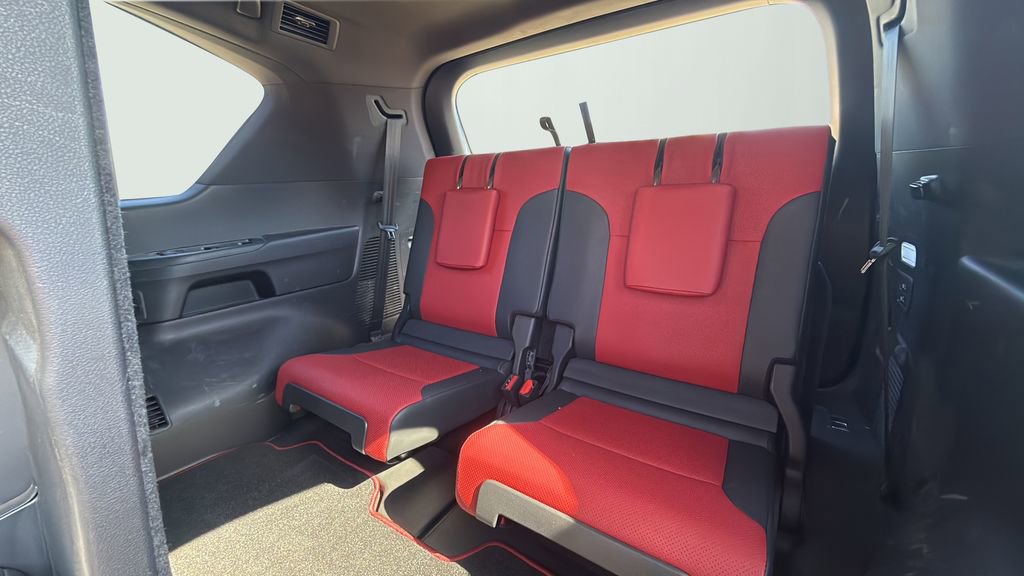Used 2022 Lexus LX 600 F Sport image 16