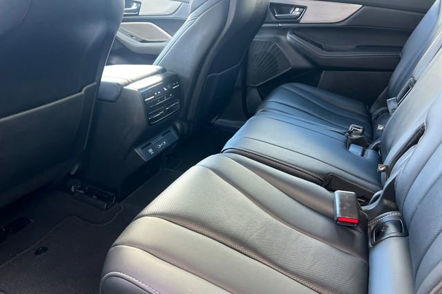 Used 2023 Acura MDX FWD w/ Technology Package image 13
