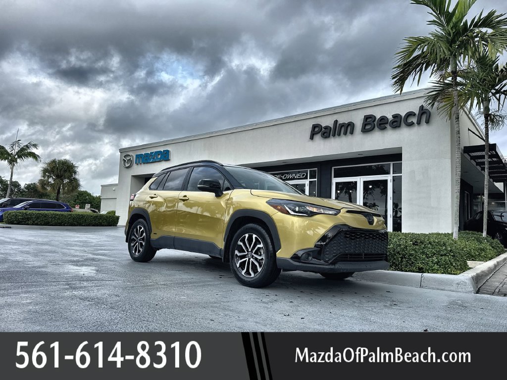 Used 2023 Toyota Corolla Cross AWD Hybrid w/ Moonroof Package