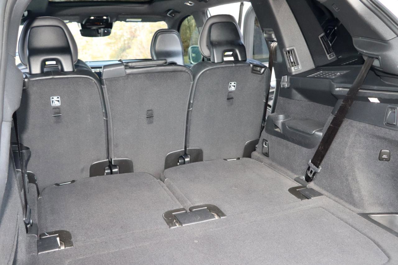 Used 2019 Volvo XC90 T6 R-Design w/ Advanced Package image 8