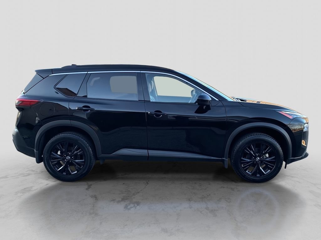 Certified 2023 Nissan Rogue SV w/ SV Premium B Package image 8