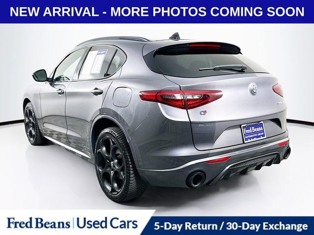 Used 2023 Alfa Romeo Stelvio Veloce image 6
