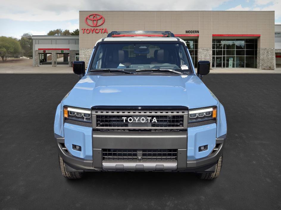 New 2025 Toyota Land Cruiser image 2