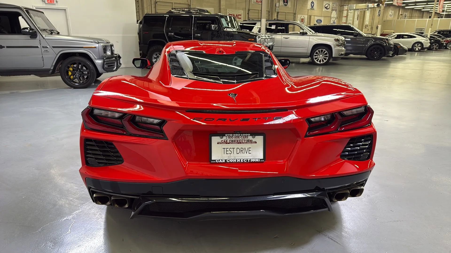 Used 2024 Chevrolet Corvette Stingray Coupe w/ 1LT RWD image 8