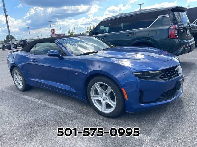 Used 2023 Chevrolet Camaro LT RWD image 3