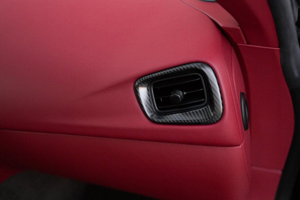 Used 2023 Aston Martin DB11 V12 image 45