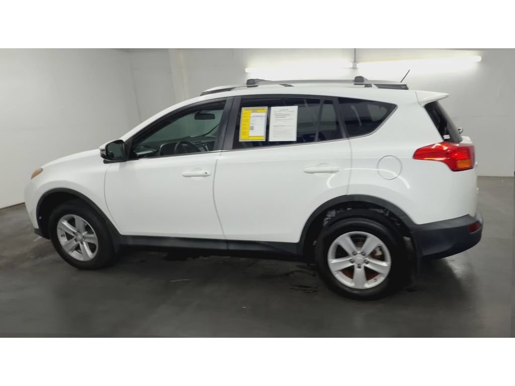 Used 2013 Toyota RAV4 XLE FWD image 6