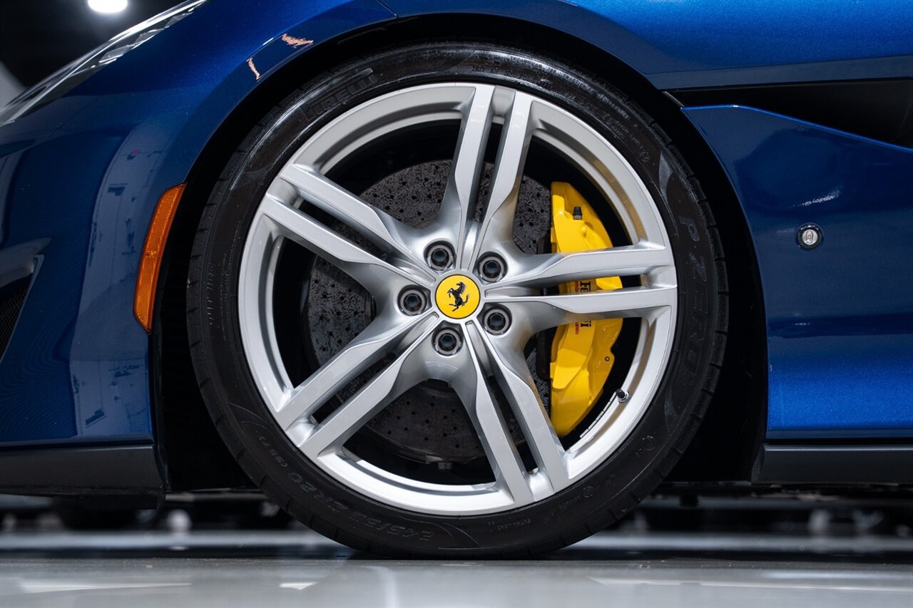 Used 2020 Ferrari Portofino RWD image 46