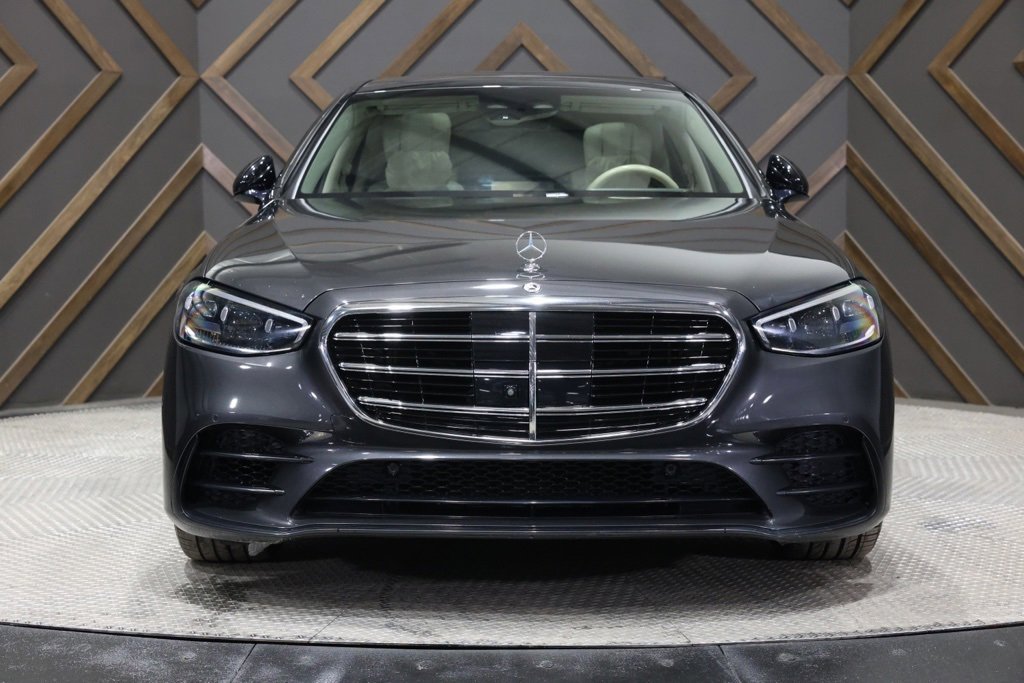 Used 2022 Mercedes-Benz S 580 4MATIC Sedan image 4