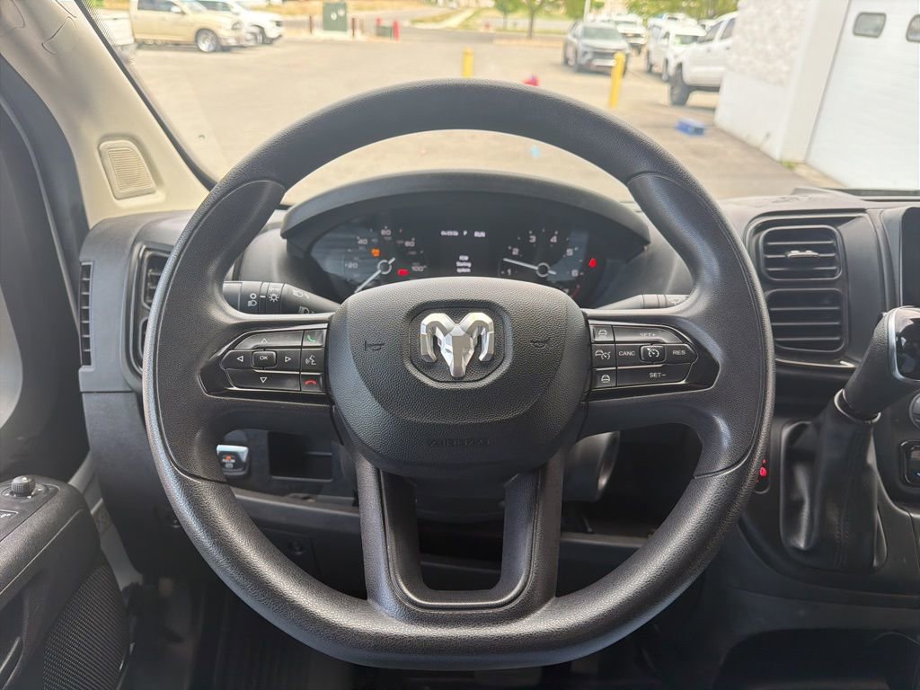 Used 2024 RAM ProMaster 2500 w/ Convenience Group FWD image 10
