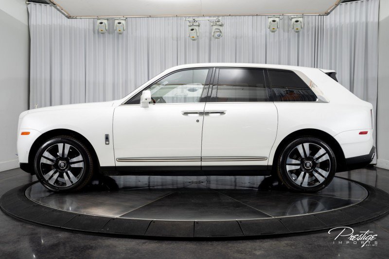 Used 2021 Rolls-Royce Cullinan image 11