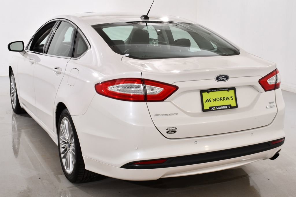 Used 2014 Ford Fusion SE w/ Equipment Group 202A FWD image 14
