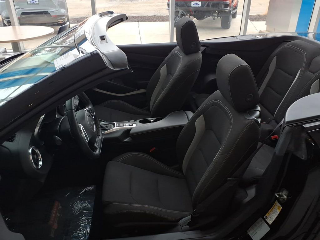 Used 2017 Chevrolet Camaro SS image 26