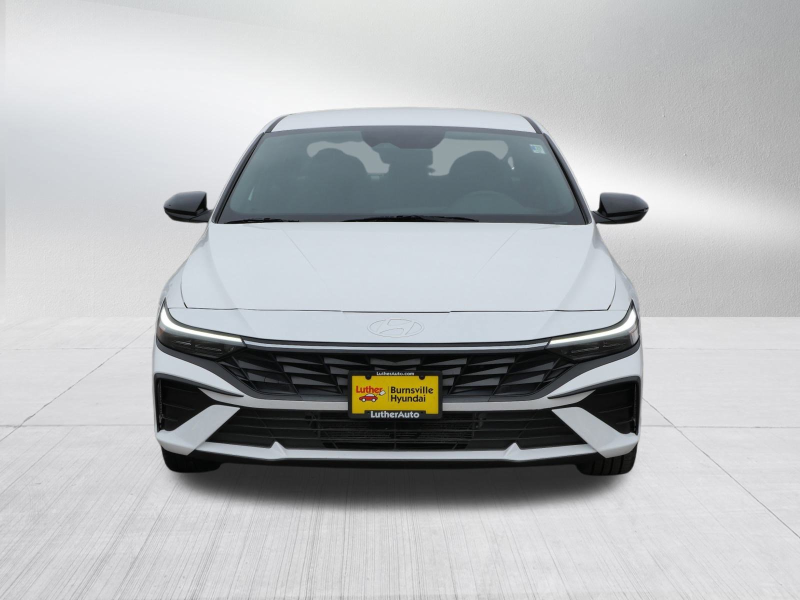 Used 2025 Hyundai Elantra SEL video 2