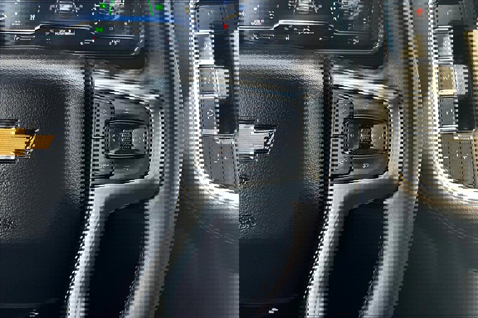 Used 2023 Chevrolet Tahoe LT image 37