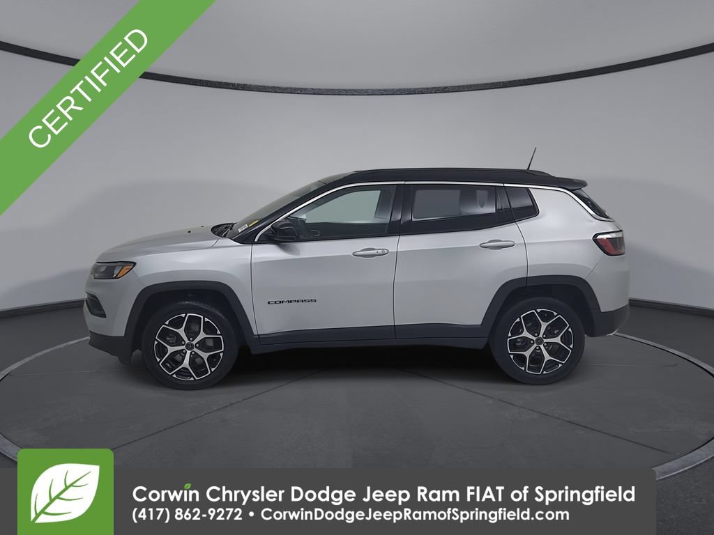 Certified 2025 Jeep Compass Limited AWD/4WD image 10