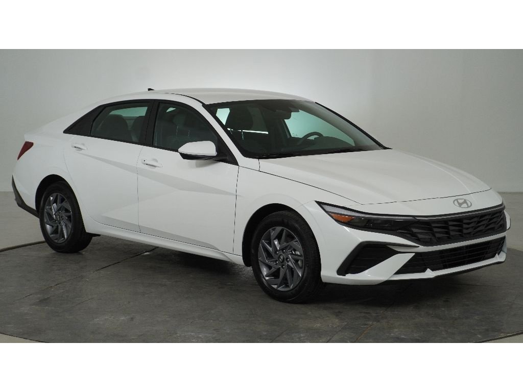 New 2026 Hyundai Elantra Hybrid