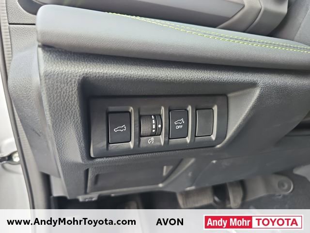 Used 2025 Subaru Outback Onyx Edition image 13