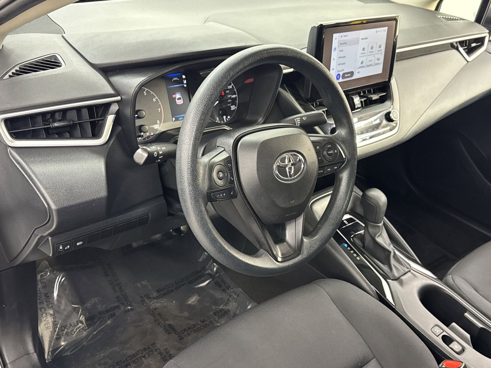 Used 2023 Toyota Corolla LE image 7