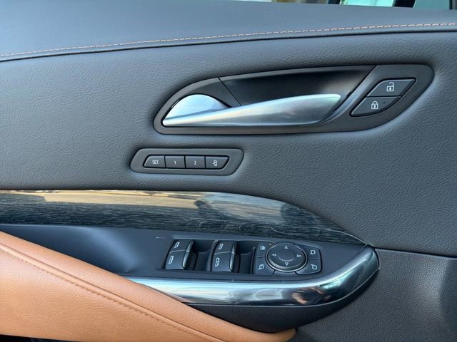 Certified 2024 Cadillac XT4 Sport image 4