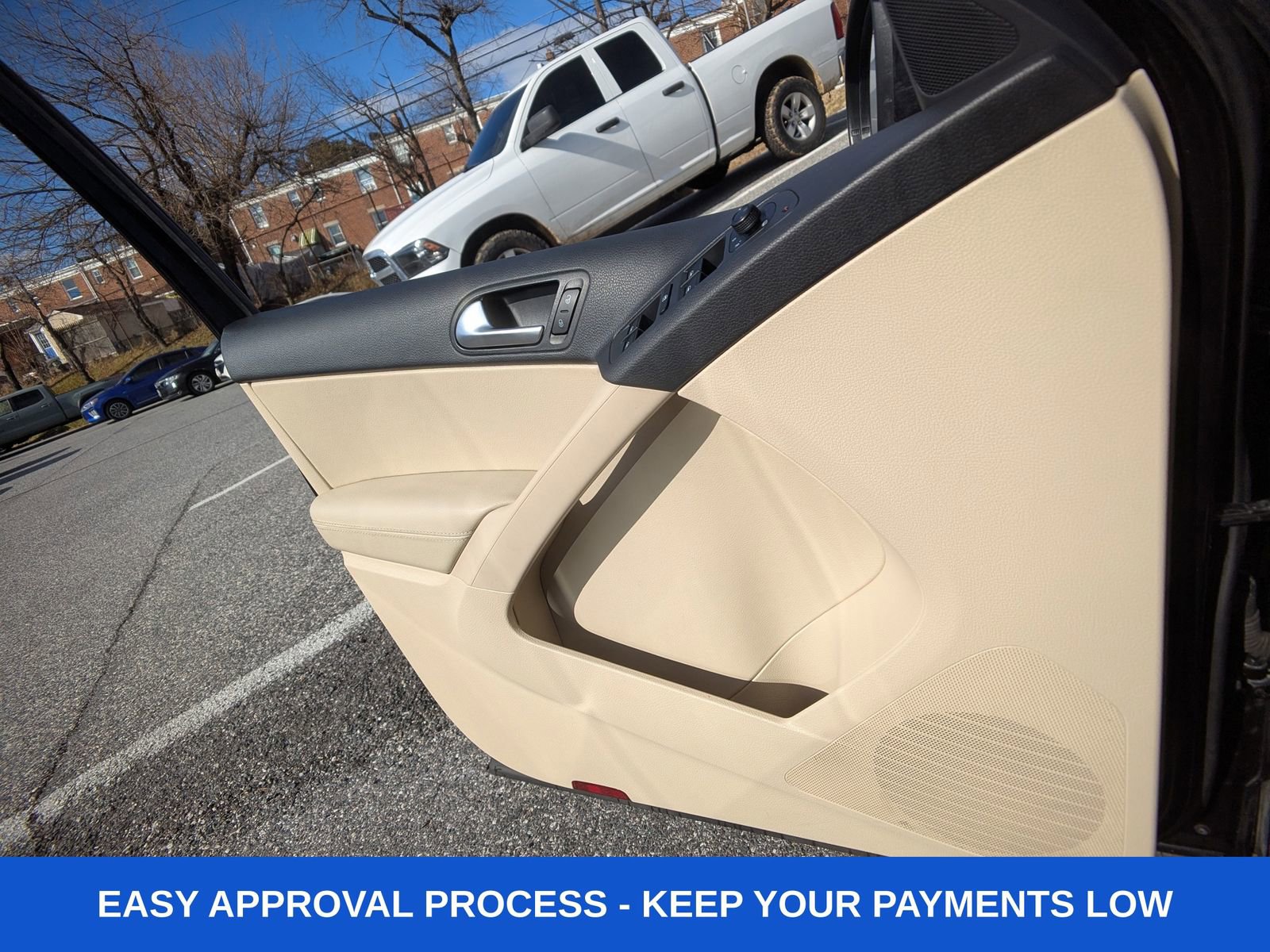 Used 2016 Volkswagen Tiguan S image 27