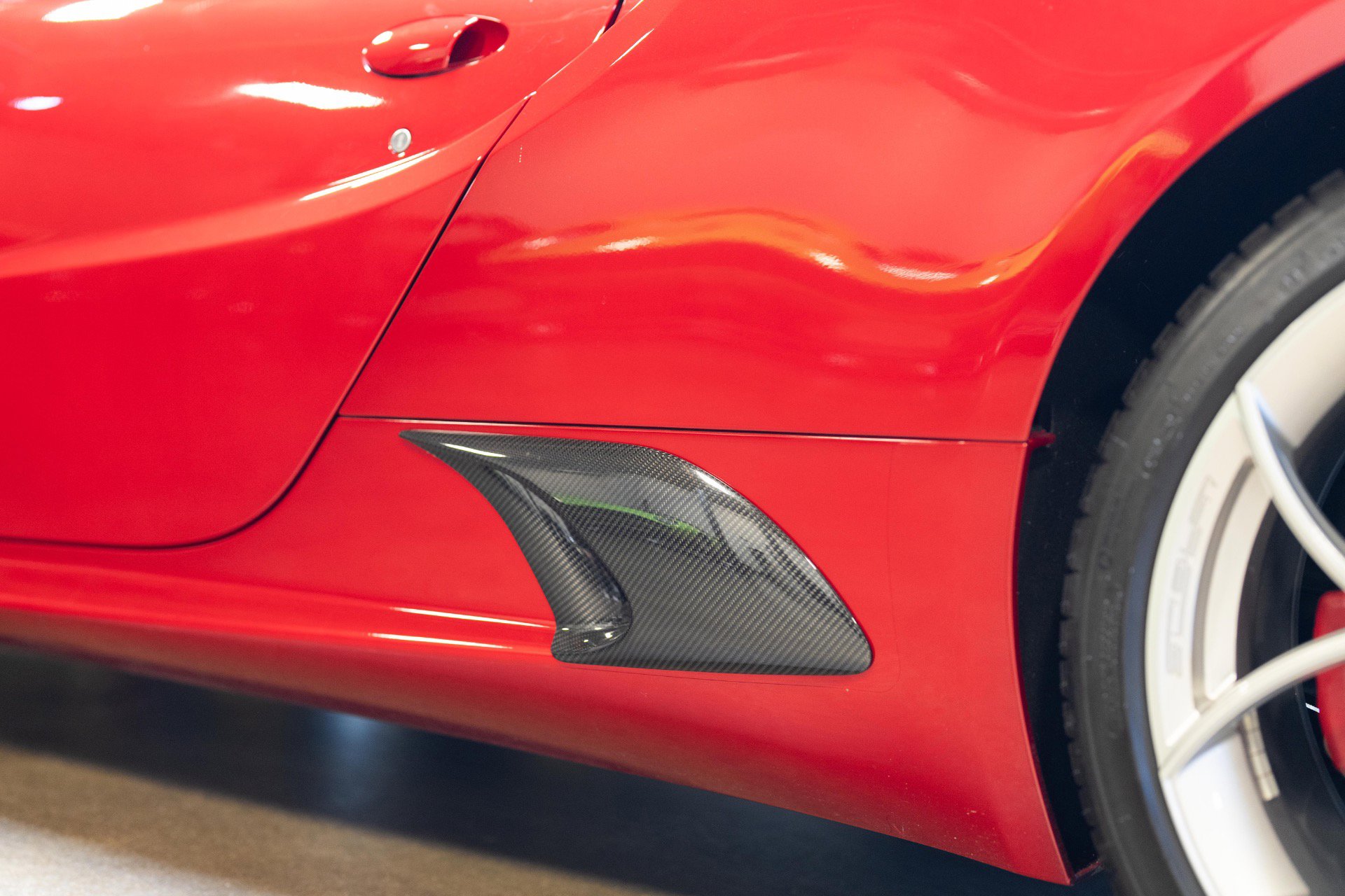 Used 2018 Alfa Romeo 4C Spider w/ Convenience Group - Spider image 54