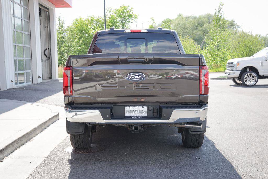 Used 2024 Ford F150 Lariat image 4