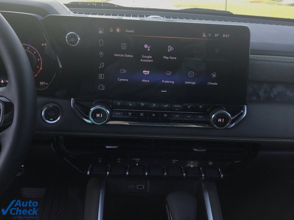 Used 2025 Chevrolet Colorado ZR2 w/ Technology Package image 43