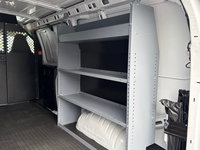 New 2026 GMC Savana 2500 Work Van w/ Driver Convenience Package image 9