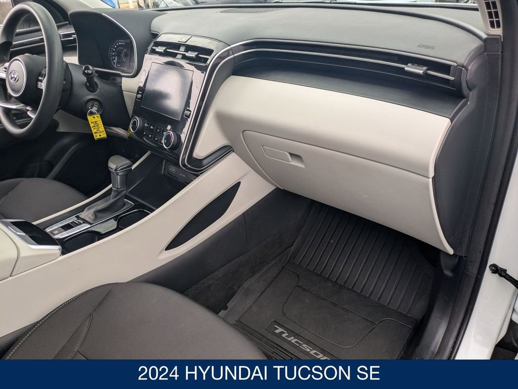 Certified 2024 Hyundai Tucson SE image 36
