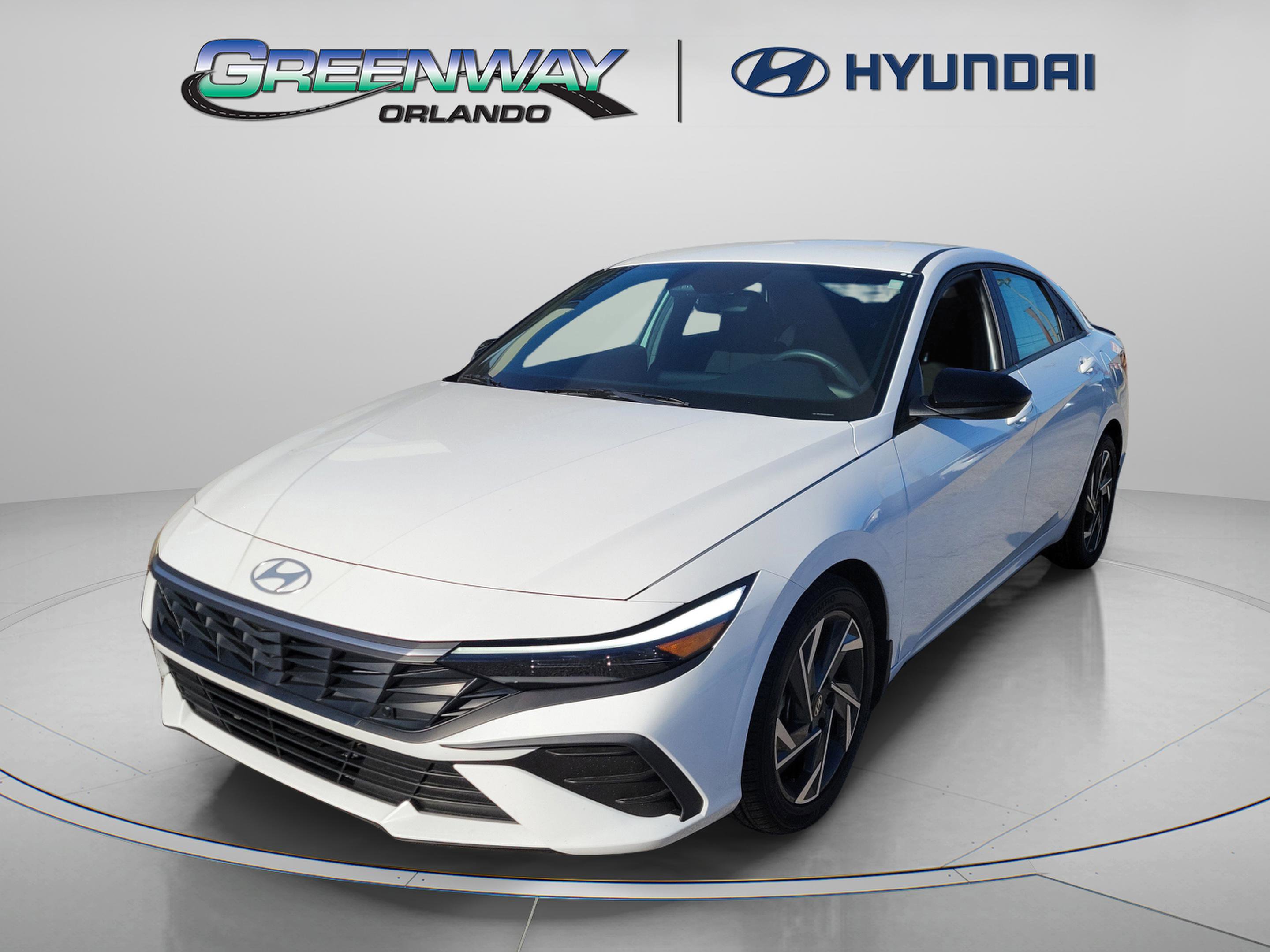 Certified 2025 Hyundai Elantra Sport image 2