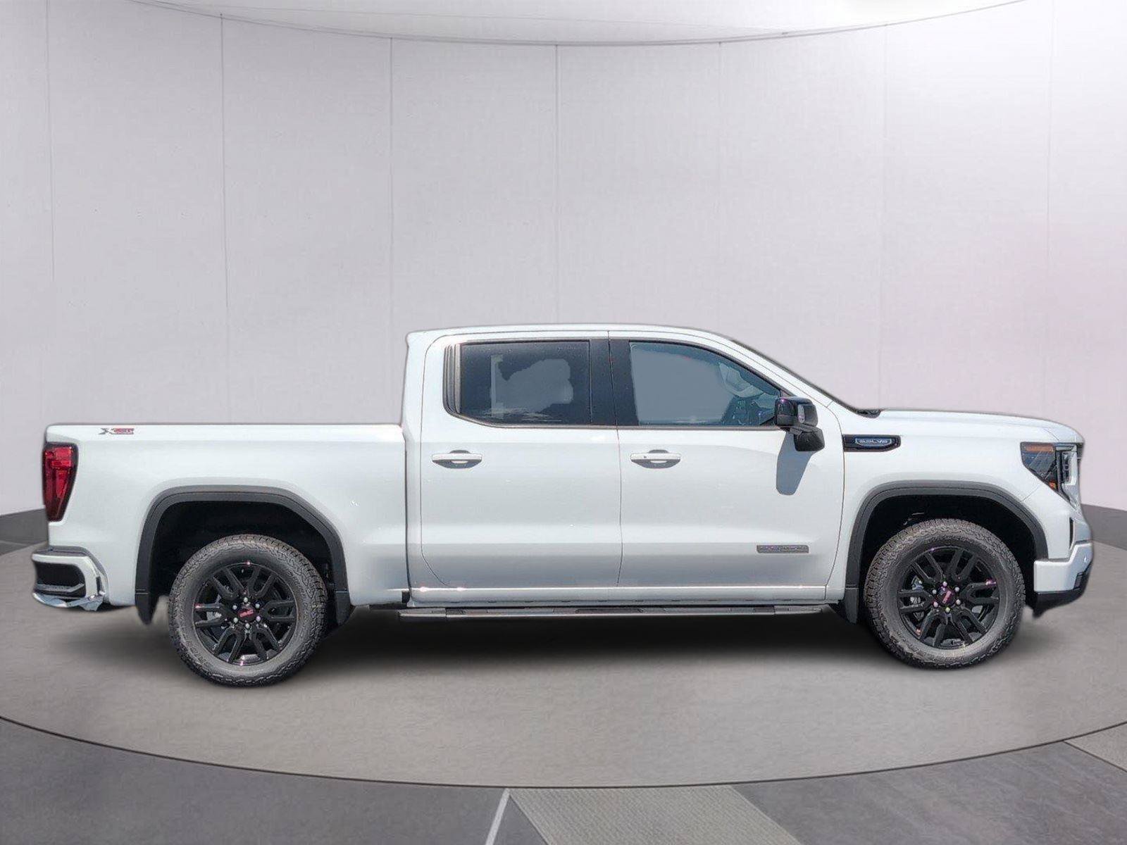 New 2026 GMC Sierra 1500 Elevation w/ Elevation Premium Package AWD/4WD image 8