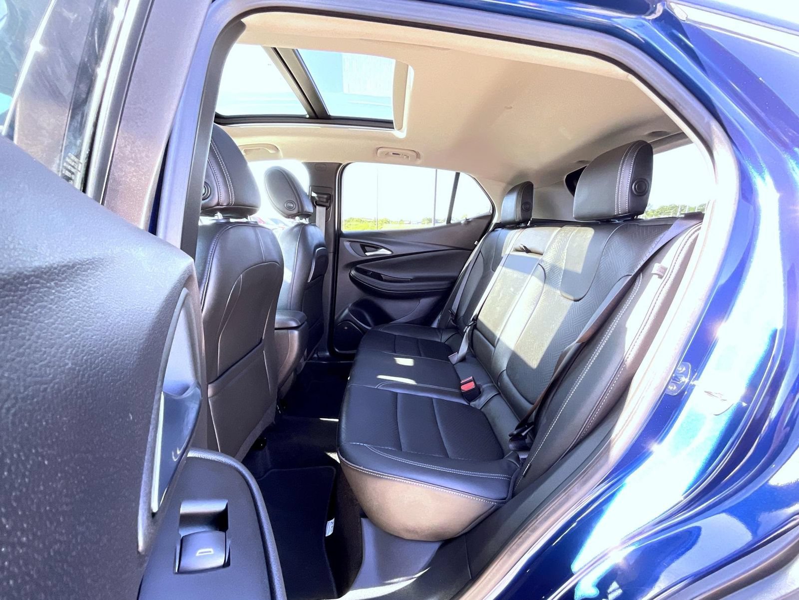 Certified 2023 Buick Encore GX Essence w/ Experience Buick Package AWD/4WD image 19