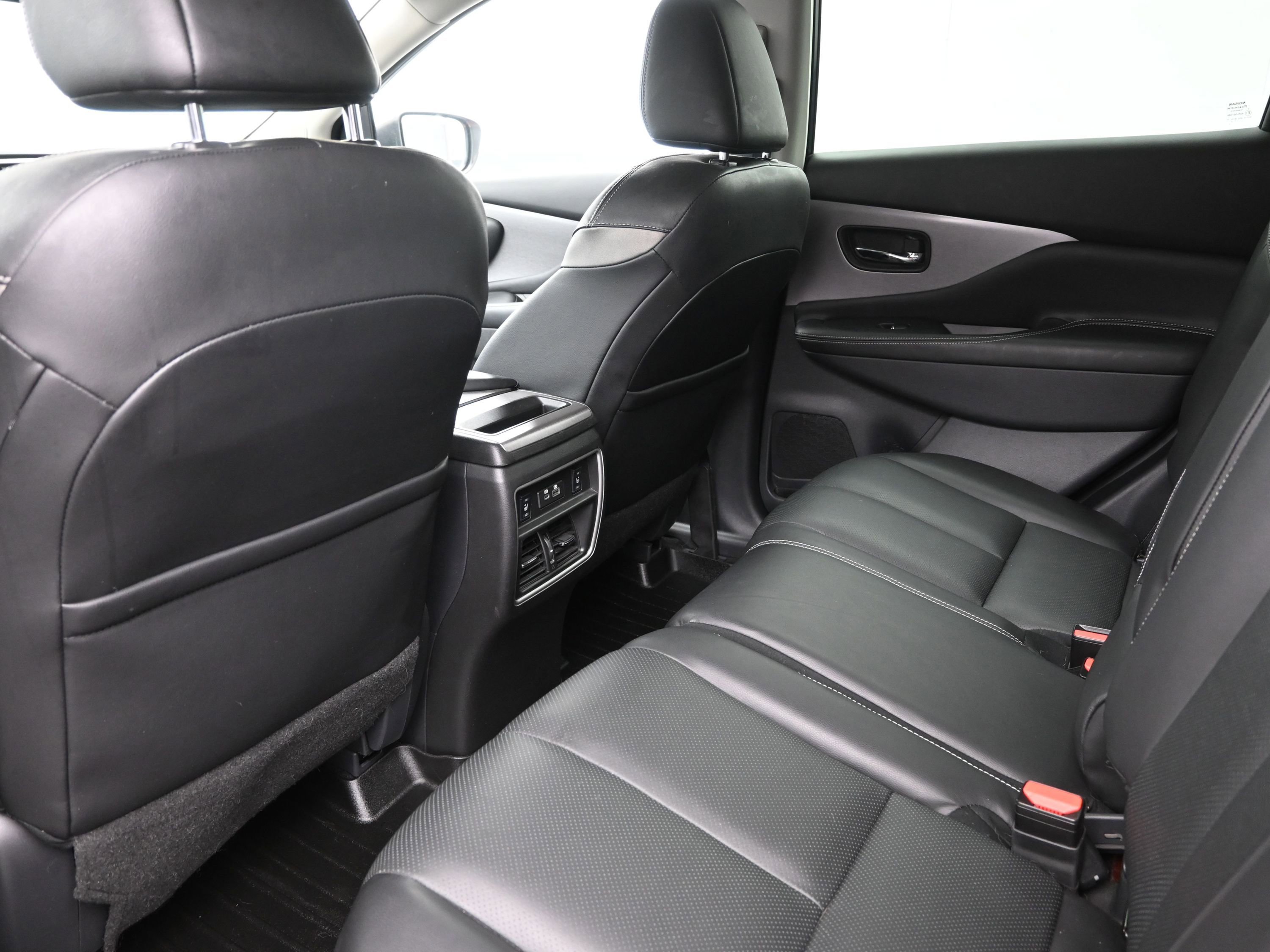 Used 2020 Nissan Murano SL w/ Moonroof Package image 21