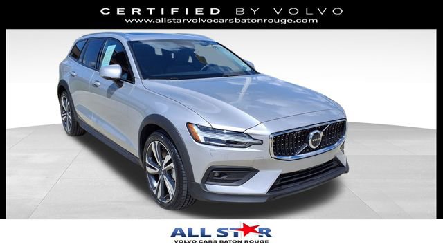 Used 2025 Volvo V60 B5 Cross Country Plus