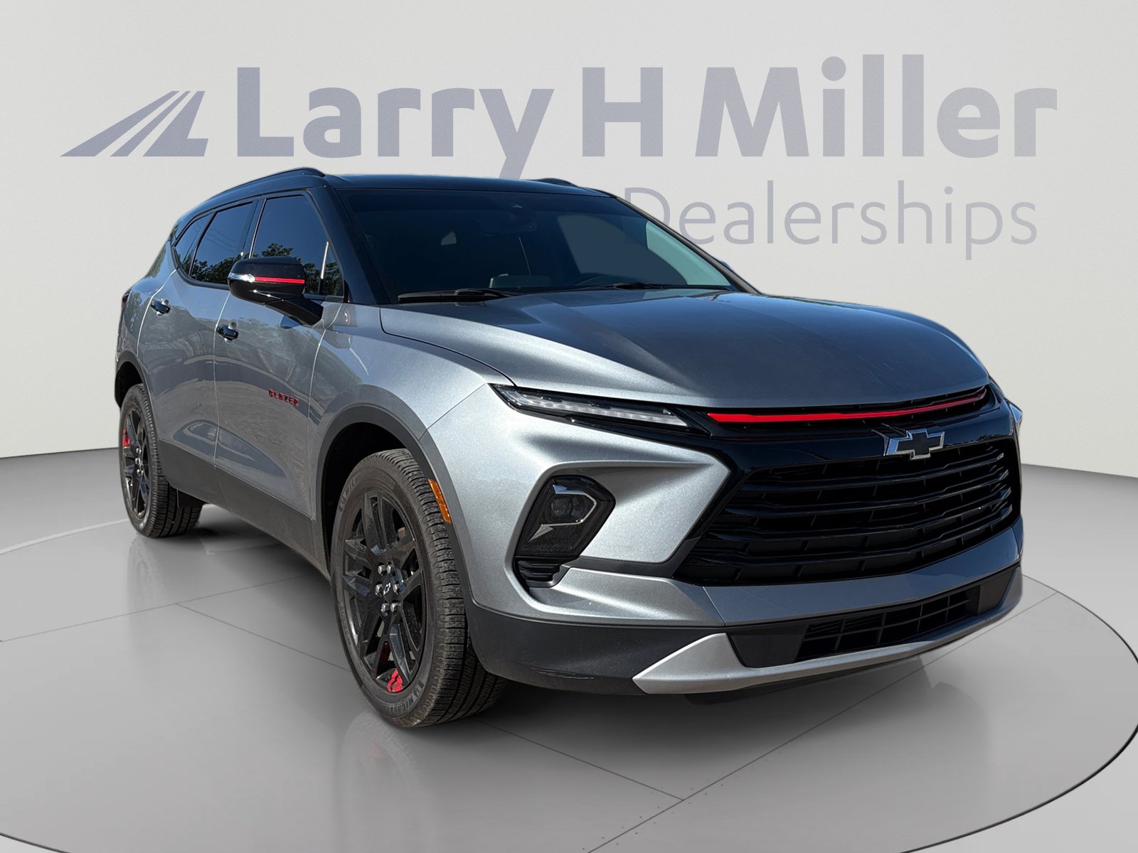 Used 2023 Chevrolet Blazer LT FWD image 7