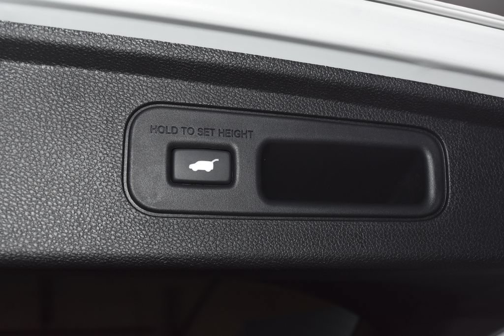 Used 2026 Honda Odyssey Elite image 37