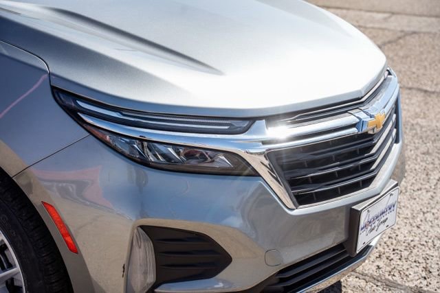 Used 2023 Chevrolet Equinox LT AWD/4WD image 13