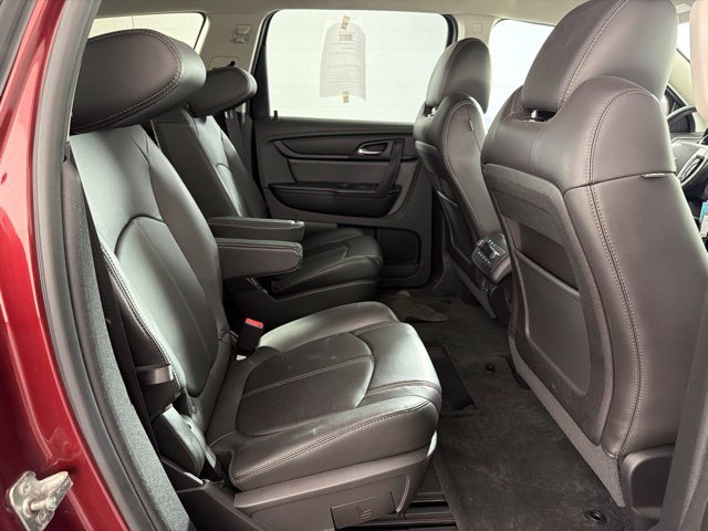 Used 2017 Chevrolet Traverse LT AWD/4WD image 38
