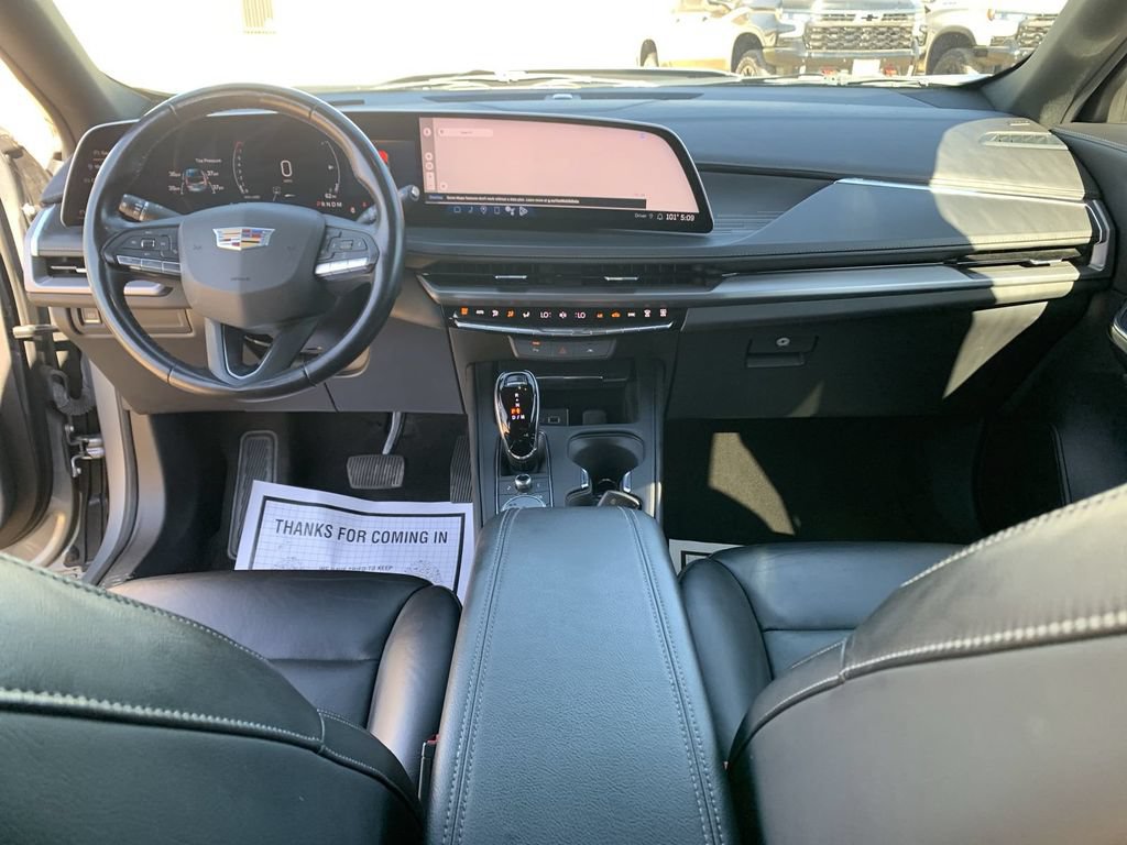 Certified 2024 Cadillac XT4 Premium Luxury FWD image 18