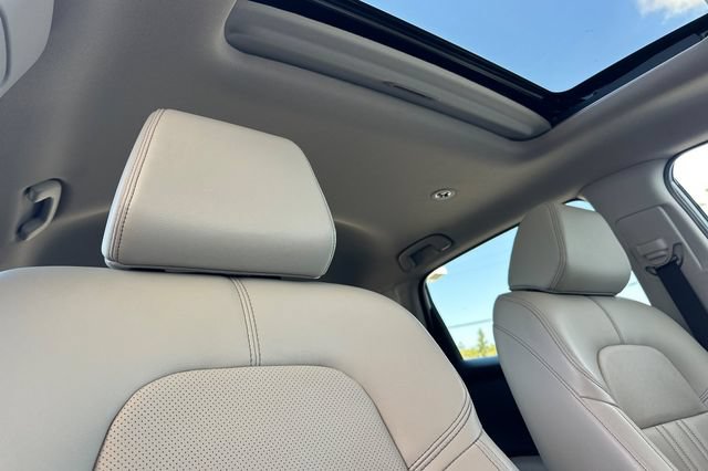 Used 2024 Honda HR-V EX-L image 18
