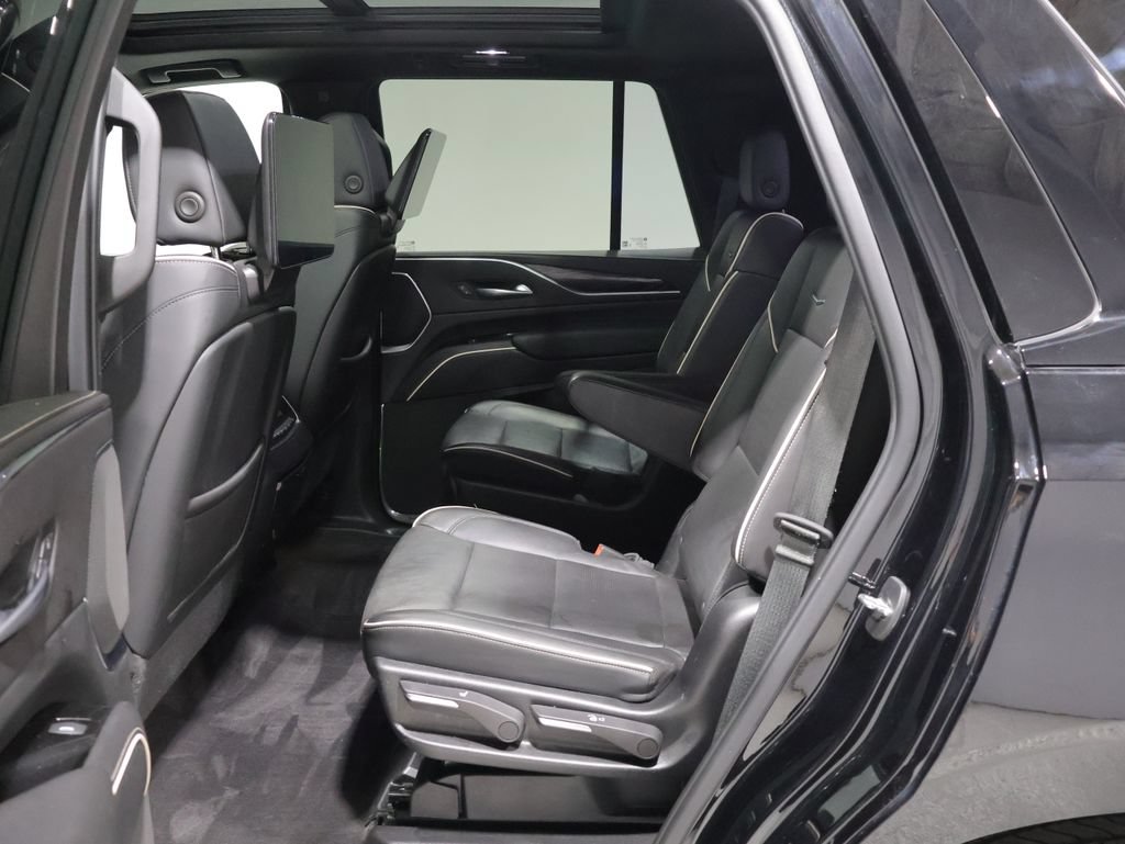 Used 2023 Cadillac Escalade Sport w/ Touring Package AWD/4WD image 20