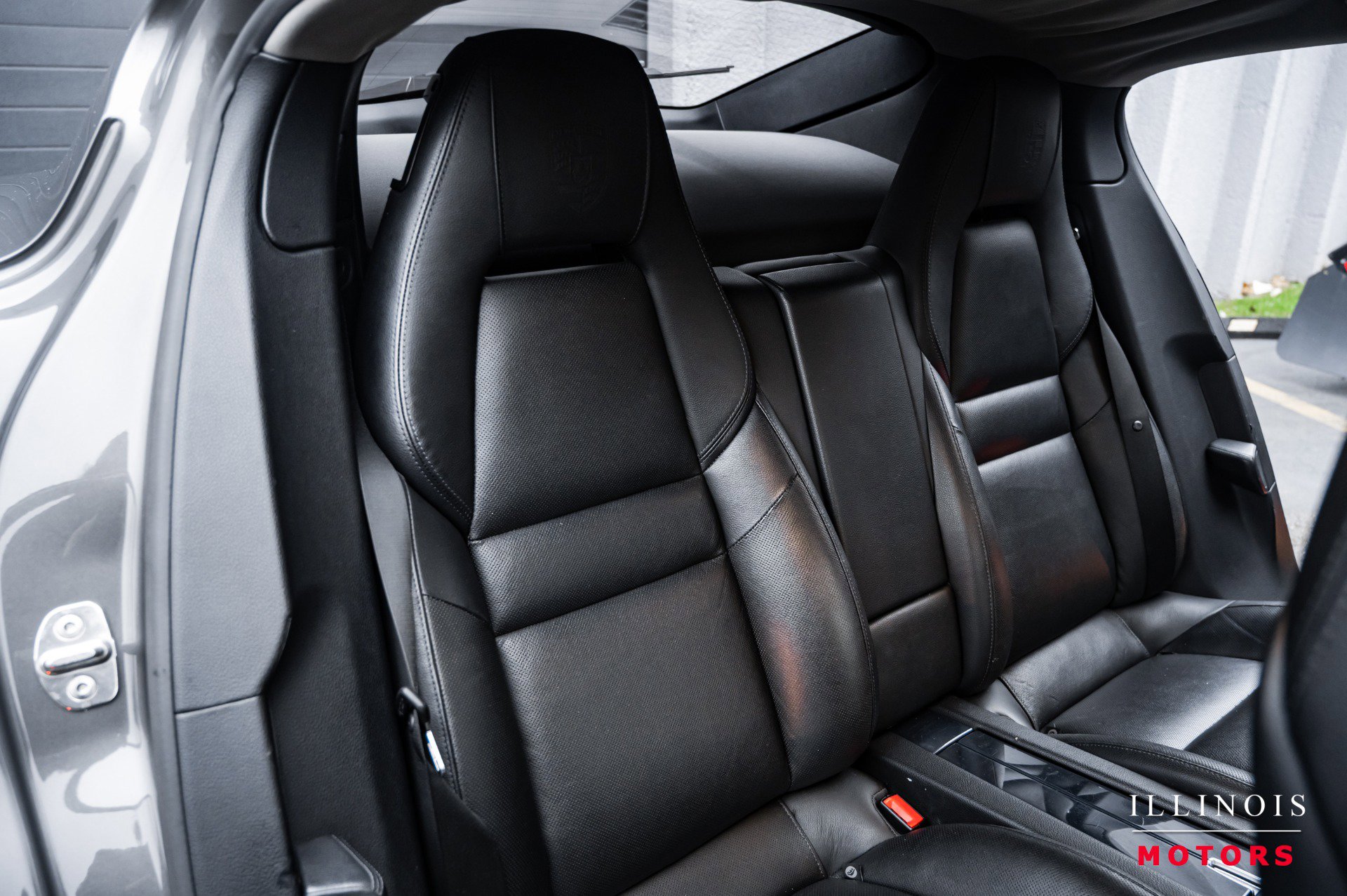 Used 2016 Porsche Panamera 4 Edition image 34