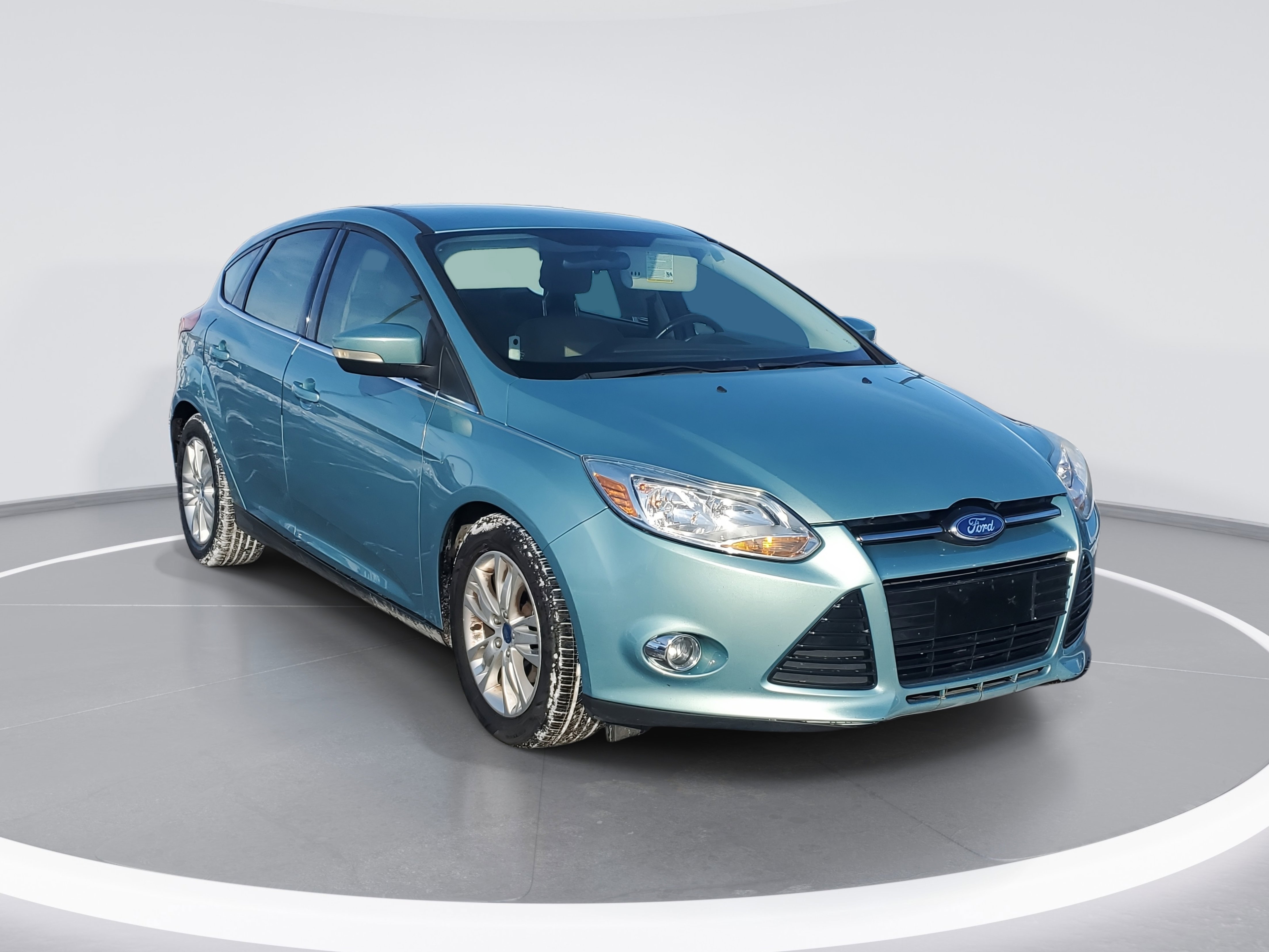 Used 2012 Ford Focus SEL image 2