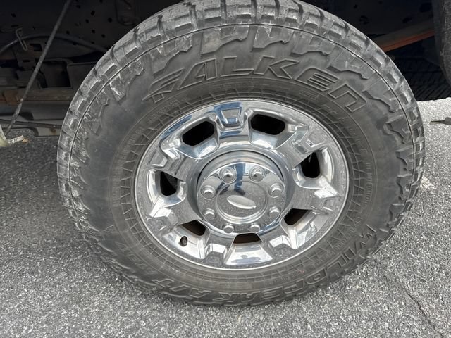 Used 2013 Ford F250 Lariat w/ Chrome Pkg AWD/4WD image 26