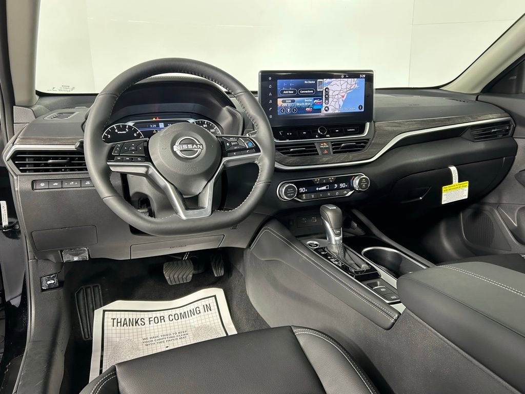 Used 2025 Nissan Altima 2.5 SL FWD image 16