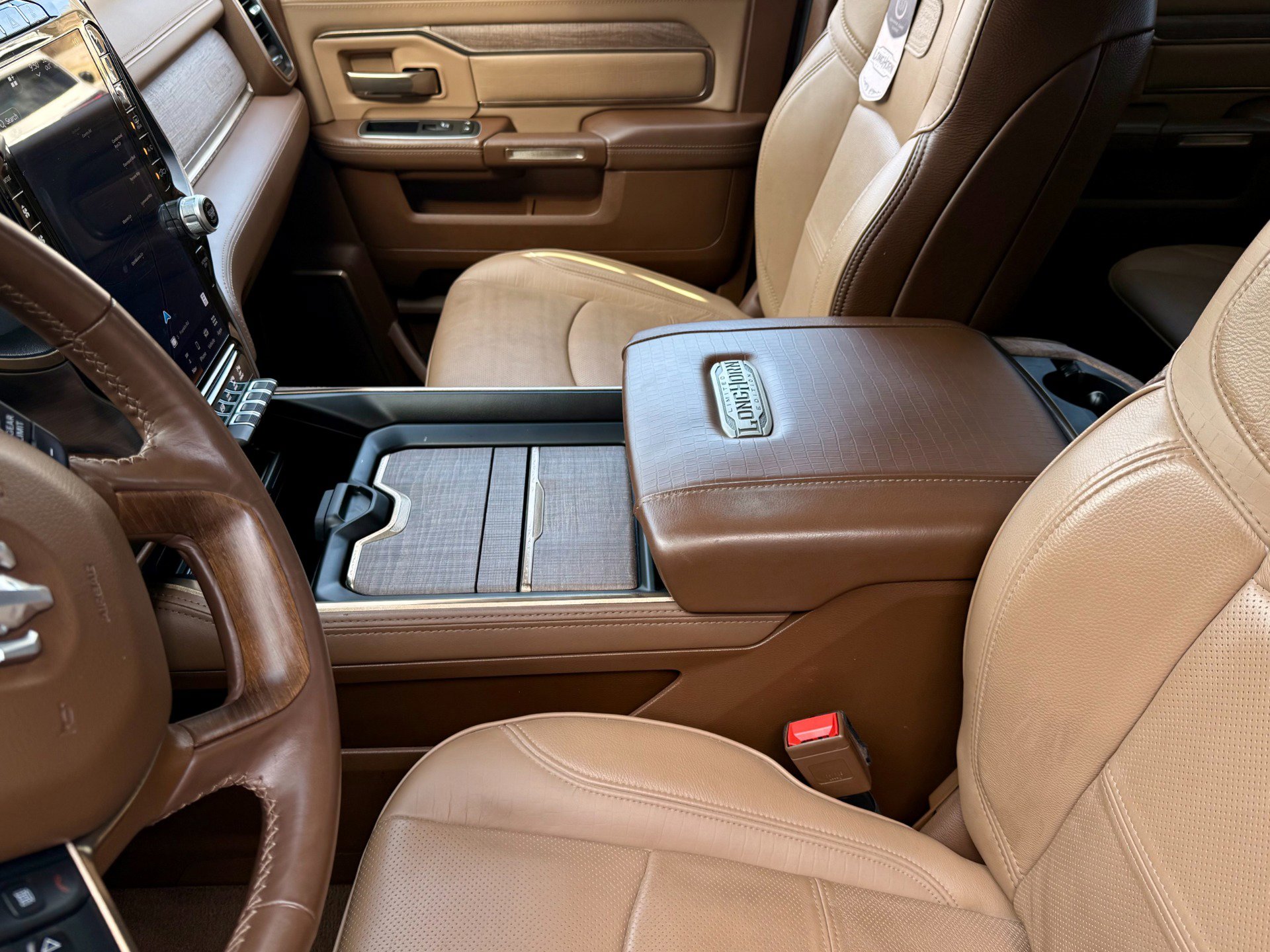 Used 2024 RAM 2500 Limited w/ Towing Technology Group AWD/4WD image 20