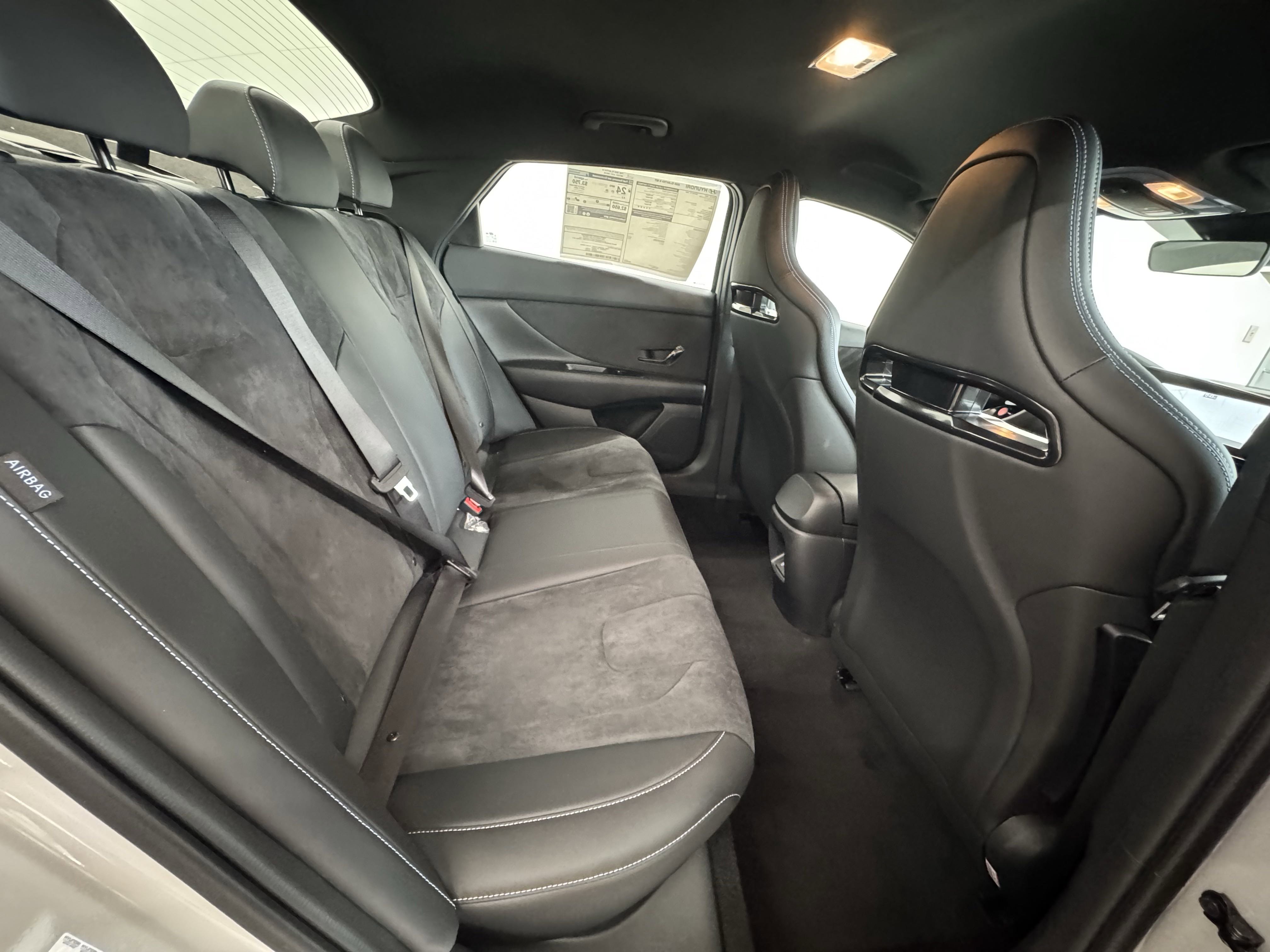 New 2025 Hyundai Elantra N image 18